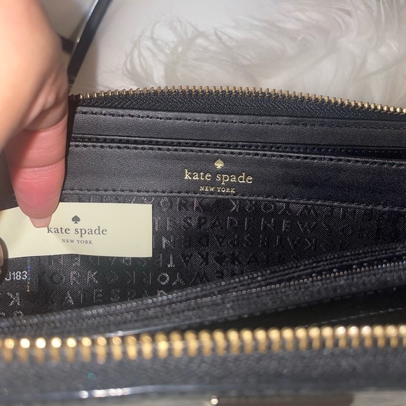 π Kate Spade sparkle wristlet β¨ - Picture 6 of 9